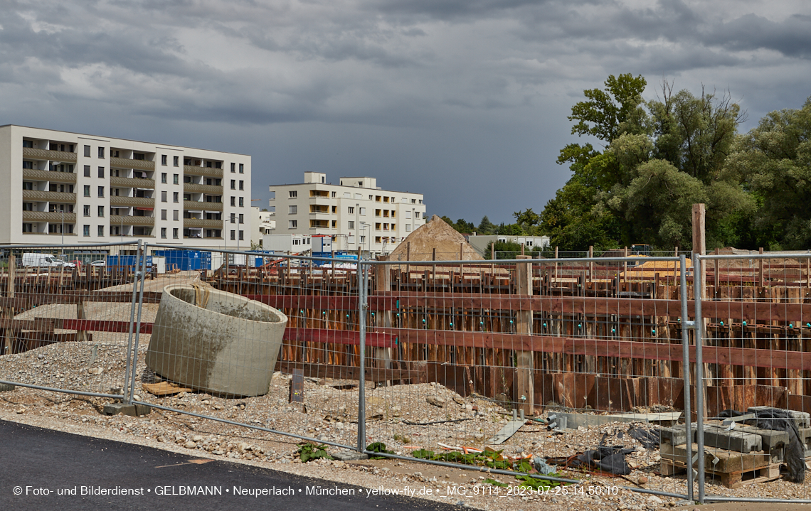 25.07.2023 - Rundgang im Alexisquartier in Neuperlach
